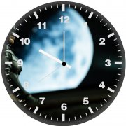 batman in the night gq wall clock