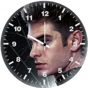 andrew spider venom cl wall clock